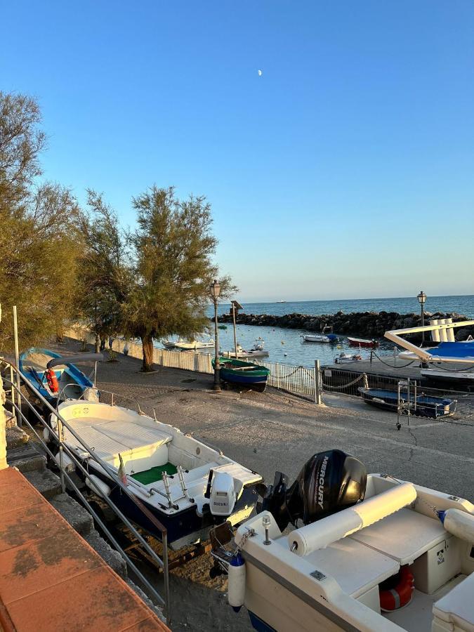 Il Viandante Sul Mare Apartment Salerno Exterior foto